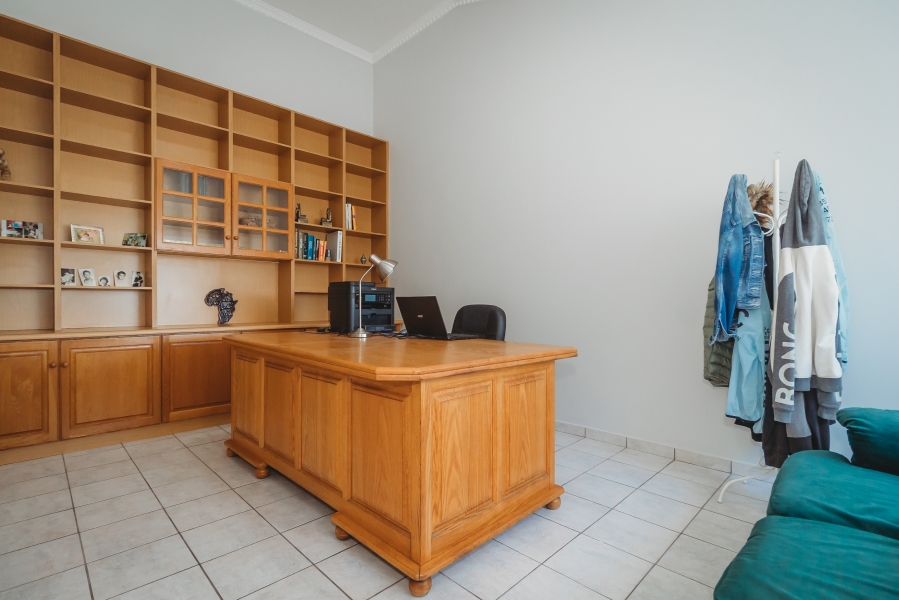 3 Bedroom Property for Sale in King George Park Western Cape